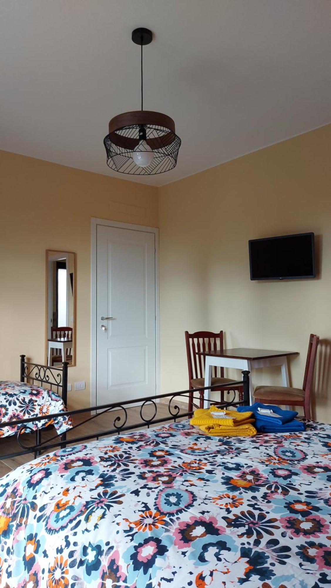 Al Vecchio Lavatoio Hotel Colle Brianza Luaran gambar